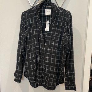 NWT Abercrombie & Fitch Black and White Plaid Button Down
